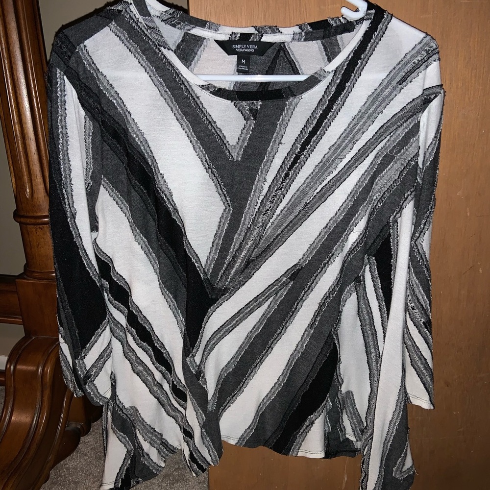 Simply Vera, Black and white Vera Wang top